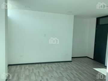 DEPARTAMENTOS DE VENTA EN EDIFICIO POR ESTRENAR SECTOR NORTE RIOBAMBA