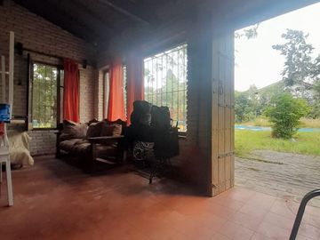 CASA QUINTA EN VENTA - 4 AMBIENTES - ING. MASCHWITZ ESCOBAR