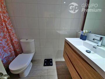 Departamento en Venta en Los Espinos con Macul 2D 2B Estacionamiento y Bodega