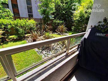 Departamento en Venta en Los Espinos con Macul 2D 2B Estacionamiento y Bodega
