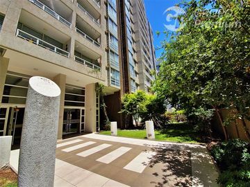 Departamento en Venta en Los Espinos con Macul 2D 2B Estacionamiento y Bodega