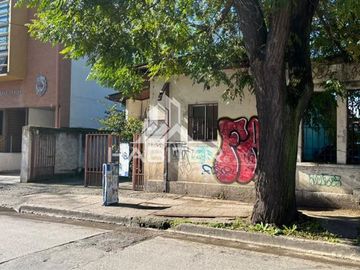 Casa en Venta en 1 y 2 norte