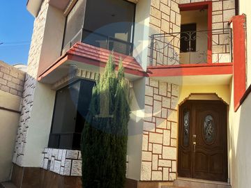Casa en Renta en Privada, Jardines del Alba, Cuautitlán