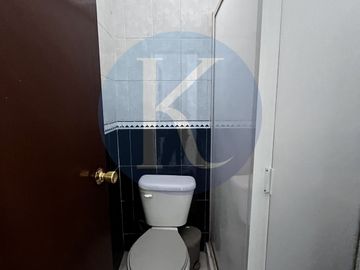 Casa a unos pasos de Mundo E con uso de Suelo