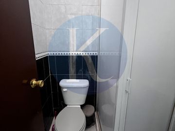 Casa a unos pasos de Mundo E con uso de Suelo