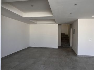 Casa nueva con vista al mar