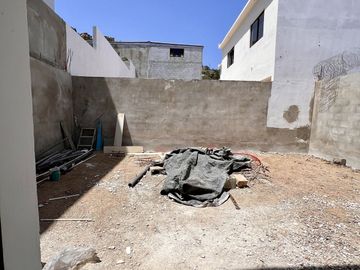 Casa nueva en venta, sobre calle Ambar