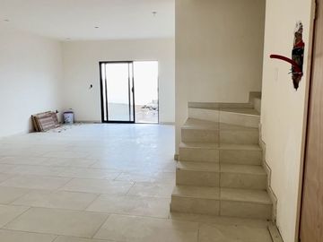 Casa nueva en venta, sobre calle Ambar