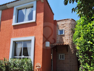 Hacienda de las Fuentes Casa en condominio en venta en Calimaya