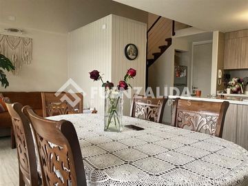 Departamento en Venta en FRENTE AL LAGO