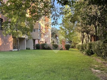 Departamento en Venta en José Domingo Cañas/ Monseñor Eyzaguirre