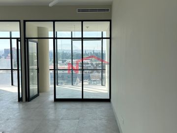 VENTA DE OFICINA PLAZA DISTRITO V PISO 6-B