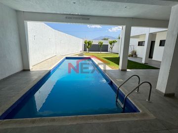 SE VENDE QUINTA CON JARDIN Y ALBERCA EN TORRECILLAS Y RAMONES