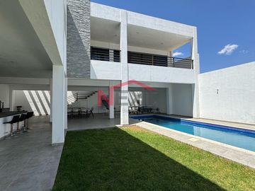 SE VENDE QUINTA CON JARDIN Y ALBERCA EN TORRECILLAS Y RAMONES
