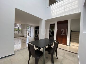 Venta Casa en la Flora