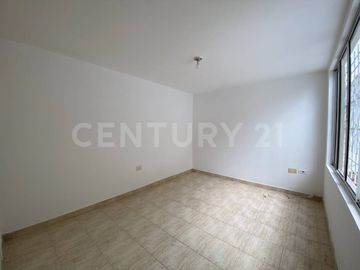 Venta Casa en la Flora