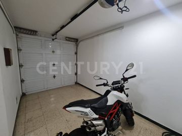 Venta Casa en la Flora