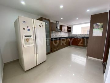 Venta Casa en la Flora