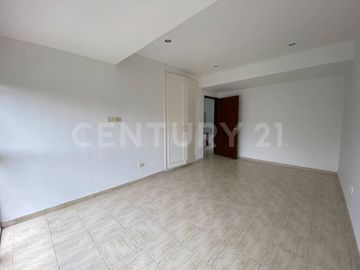 Venta Casa en la Flora