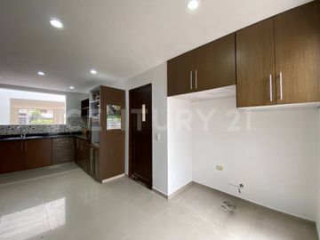 Venta Casa en la Flora