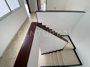 Venta Casa en la Flora