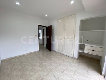 Venta Casa en la Flora