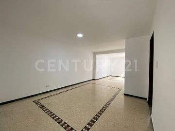 Venta Casa en la Flora