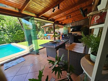Casa en Venta en CALBUCURA