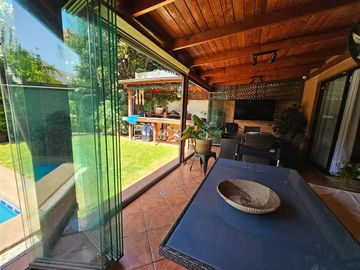 Casa en Venta en CALBUCURA