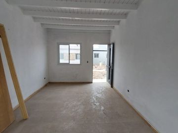 VENTA CASA MAIPU A ESTRENAR COMPLEJO PRIVADO