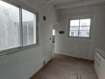 VENTA CASA MAIPU A ESTRENAR COMPLEJO PRIVADO