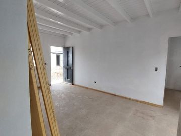 VENTA CASA MAIPU A ESTRENAR COMPLEJO PRIVADO