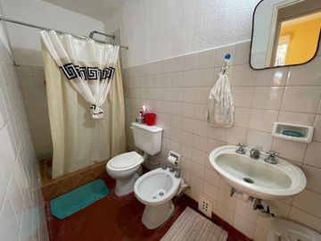 VENTA DPTO 4 AMB 3 HAB. Bº DON ORIONE CLAYPOLE