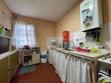 VENTA DPTO 4 AMB 3 HAB. Bº DON ORIONE CLAYPOLE