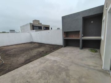 SE VENDEN 2 DUPLEX A ESTRENAR EN DOCTA ETAPA 3