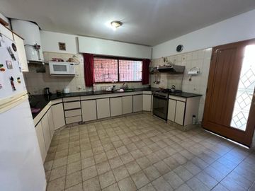 CASA EN VENTA 3 DORMS | RÍO CARCARAÑA 596 | NQN