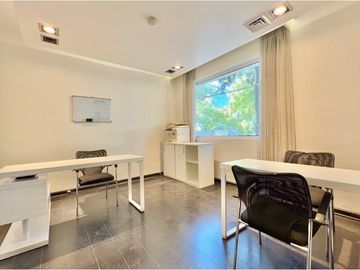 LOCAL (HOTEL) CON PATENTES COMERCIALES