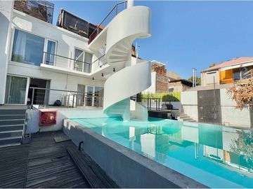 LOCAL (HOTEL) CON PATENTES COMERCIALES