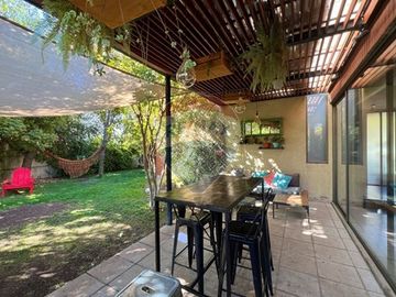 Excelente Casa con Jardín en Condominio, Chamisero