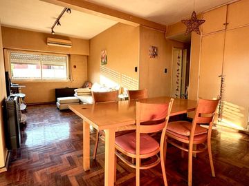 DEPARTAMENTO VENTA 4 AMBIENTES 2 BALCONES COCHERA