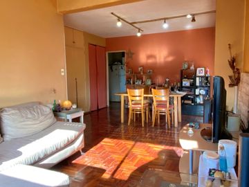 DEPARTAMENTO VENTA 4 AMBIENTES 2 BALCONES COCHERA