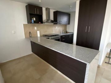 Casa en venta con frente a alberca, Real Santa Fe II, Xochitepec Morelos