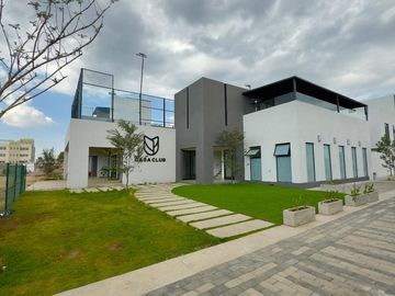 HERMOSA CASA EN VENTA RESIDENCIAL BUGAMBILIAS / ZONA UVM-GALERÍAS METEPEC