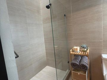 HERMOSA CASA EN VENTA RESIDENCIAL BUGAMBILIAS / ZONA UVM-GALERÍAS METEPEC