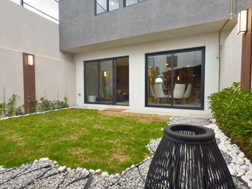 HERMOSA CASA EN VENTA RESIDENCIAL BUGAMBILIAS / ZONA UVM-GALERÍAS METEPEC