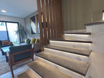 HERMOSA CASA EN VENTA RESIDENCIAL BUGAMBILIAS / ZONA UVM-GALERÍAS METEPEC