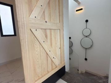 HERMOSA CASA EN VENTA RESIDENCIAL BUGAMBILIAS / ZONA UVM-GALERÍAS METEPEC