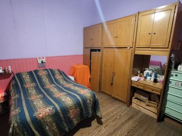 CASA 2 FAMILIAS EN BANFIELD