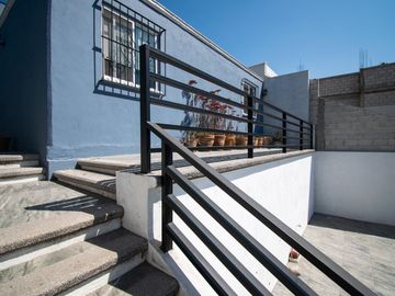 CASA EN VENTA EN SAN FRANCISCO TOTIMEHUACÁN CERCA DE IPETH Y PERIFÉRICO.