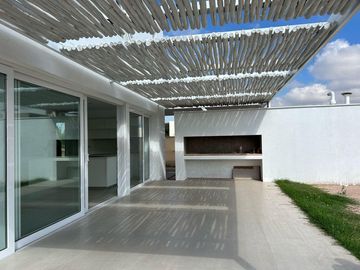 Casa en  venta Barrio Privado La Toscana Vistalba